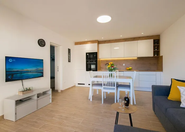 Apartment Bokanjac With Free Covered Parking